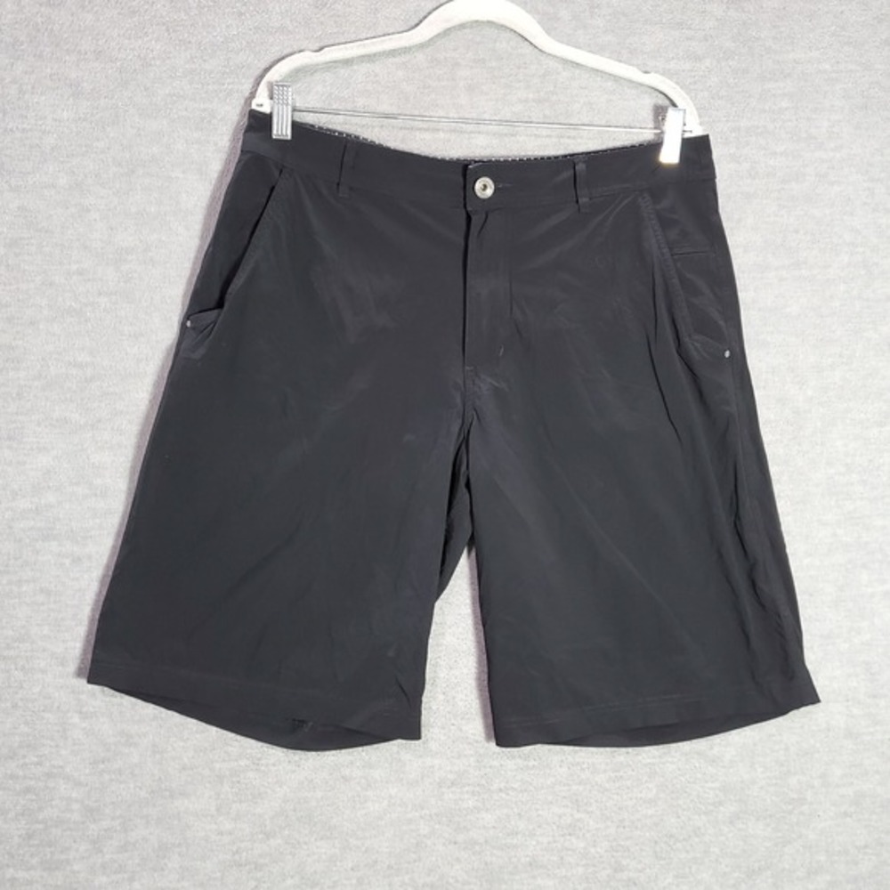 Lululemon Men Shorts 36 Black Chino Performance Hiking Outdoor 11" Inseam